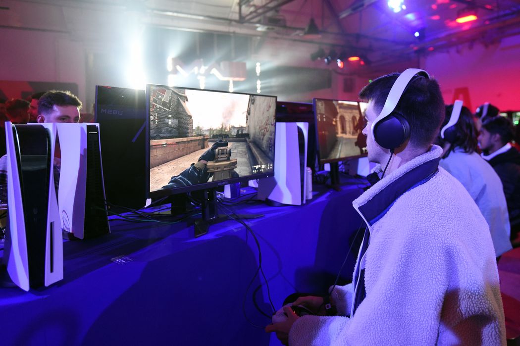 华尔街日报:《使命召唤》新作首发加入XGP(图1) 华尔街日报:《使命召唤》新作首发加入XGP(图1)