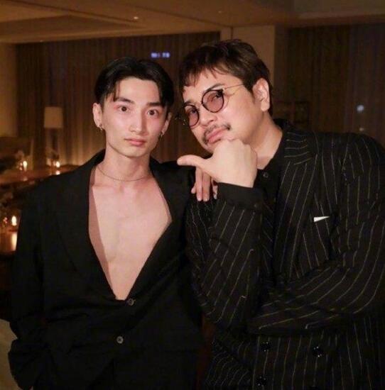 松本润:从偶像男神到艺术探索者,四十不惑的人生新篇章(图3) 松本润:从偶像男神到艺术探索者,四十不惑的人生新篇章(图3)