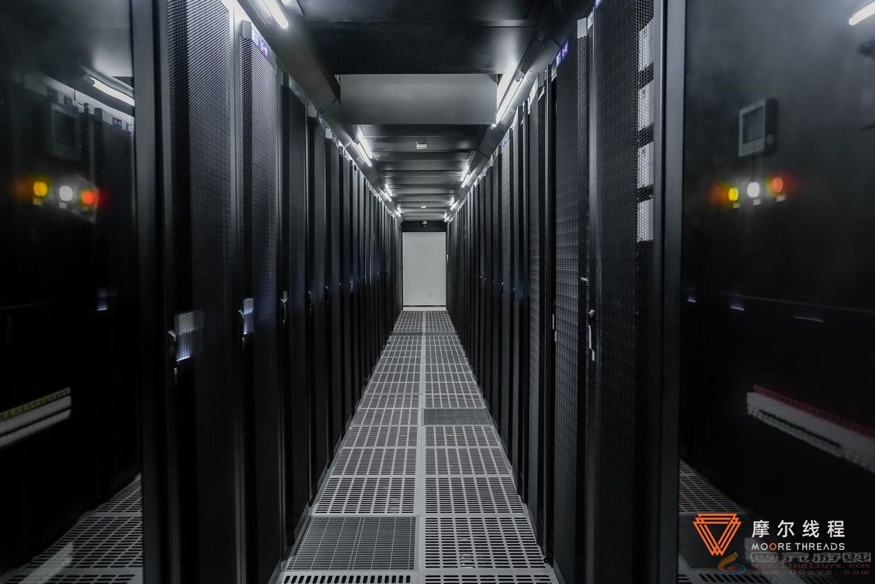 中国版NV！摩尔线程GPU千卡集群化解AI算力国产化难题(图10)