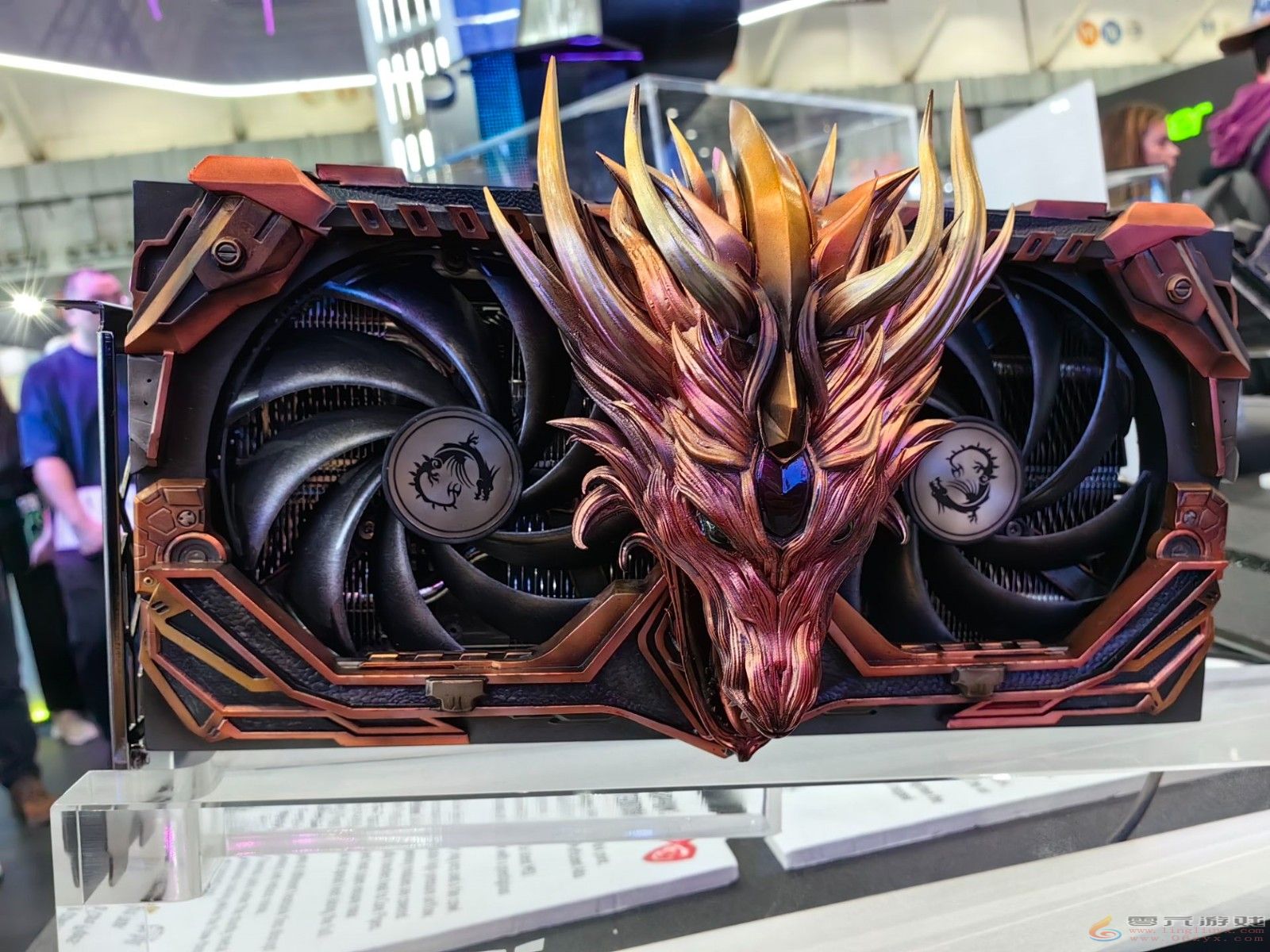 微星龙主题RTX 40系列显卡亮相：龙形外观太吸睛！(图3)