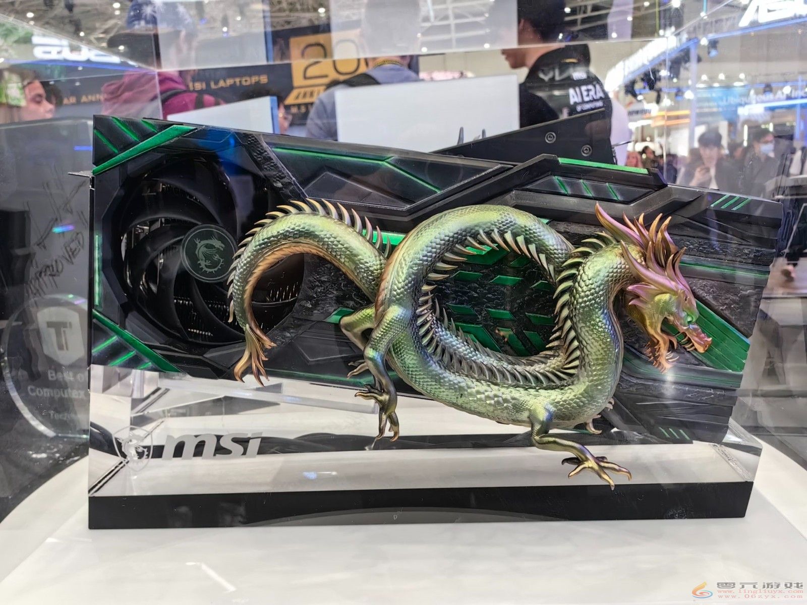 微星龙主题RTX 40系列显卡亮相：龙形外观太吸睛！(图4)