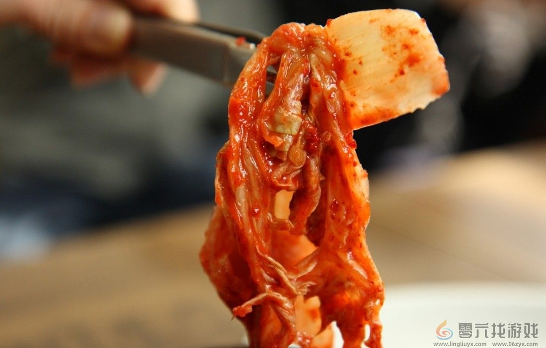 韩国网友抗议将泡菜翻译成中国辣白菜：“辛奇”才正宗(图2)