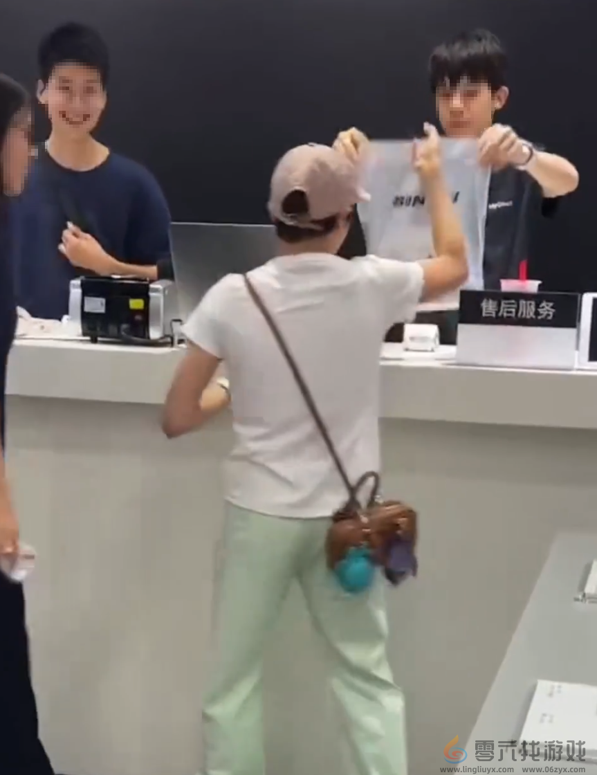 全红婵给妈妈买手机引热议：入手iPhone 15 Pro Max(图1)