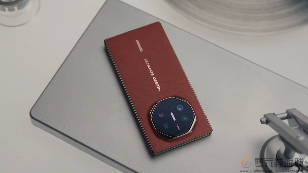 华为三折叠Mate XT预热预告外观首曝：9月10日正式公布(图1)