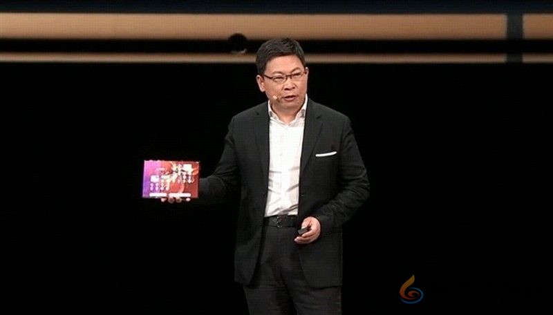 华为MateXT非凡大师机身尺寸：最厚12.8mm重306g(图1)