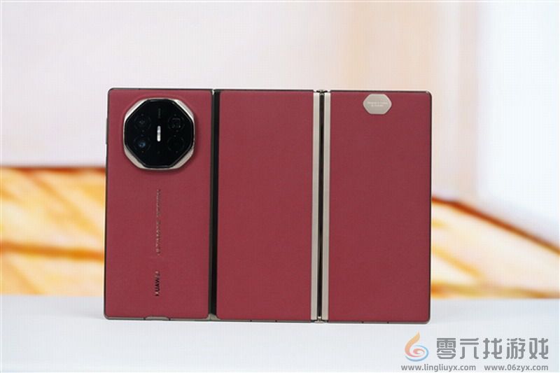 余承东：华为三折叠手机让高端人群满足效率需要(图1)