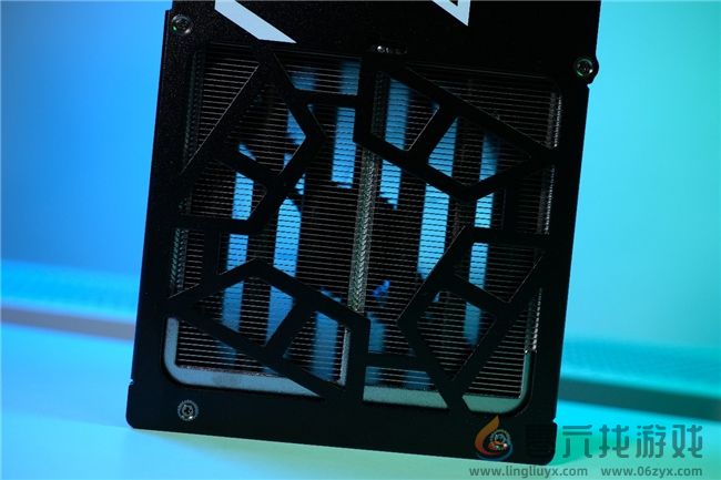 更快更强更AI，影驰GeForce RTX 5090 D 大将评测(图9)