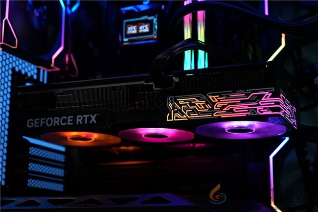 更快更强更AI，影驰GeForce RTX 5090 D 大将评测(图11)