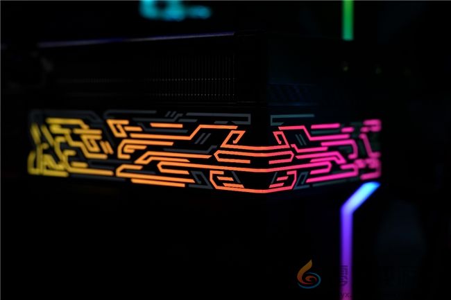 更快更强更AI，影驰GeForce RTX 5090 D 大将评测(图12)