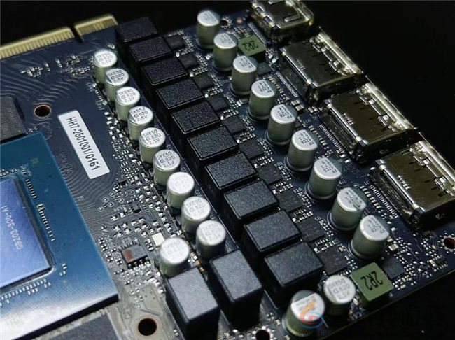 影驰 GeForce RTX 5070 Ti 金属大师 OC评测:DLSS 4超强发挥 影驰 GeForce RTX 5070 Ti 金属大师 OC评测:DLSS 4超强发挥(图12)