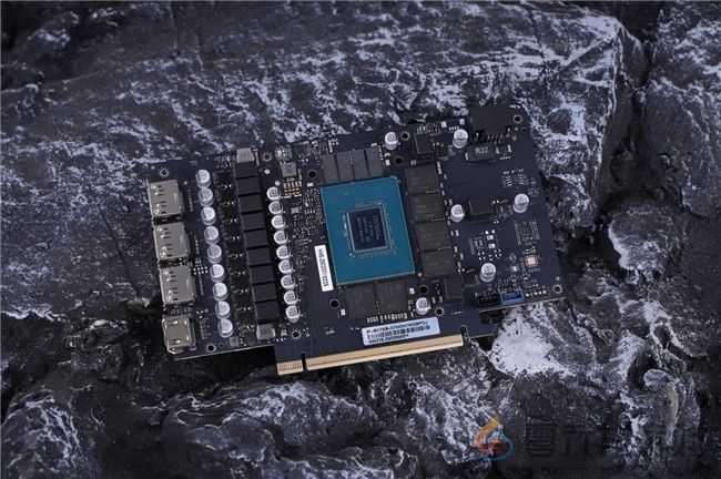 速速拿下这款新卡,影驰RTX 5070 FIRE评测(图12) 速速拿下这款新卡,影驰RTX 5070 FIRE评测(图12)