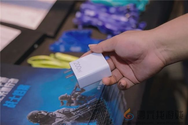 1人1块钱，众筹200万违约金，也想知道的“机密情报”到底有多爆？(图14)